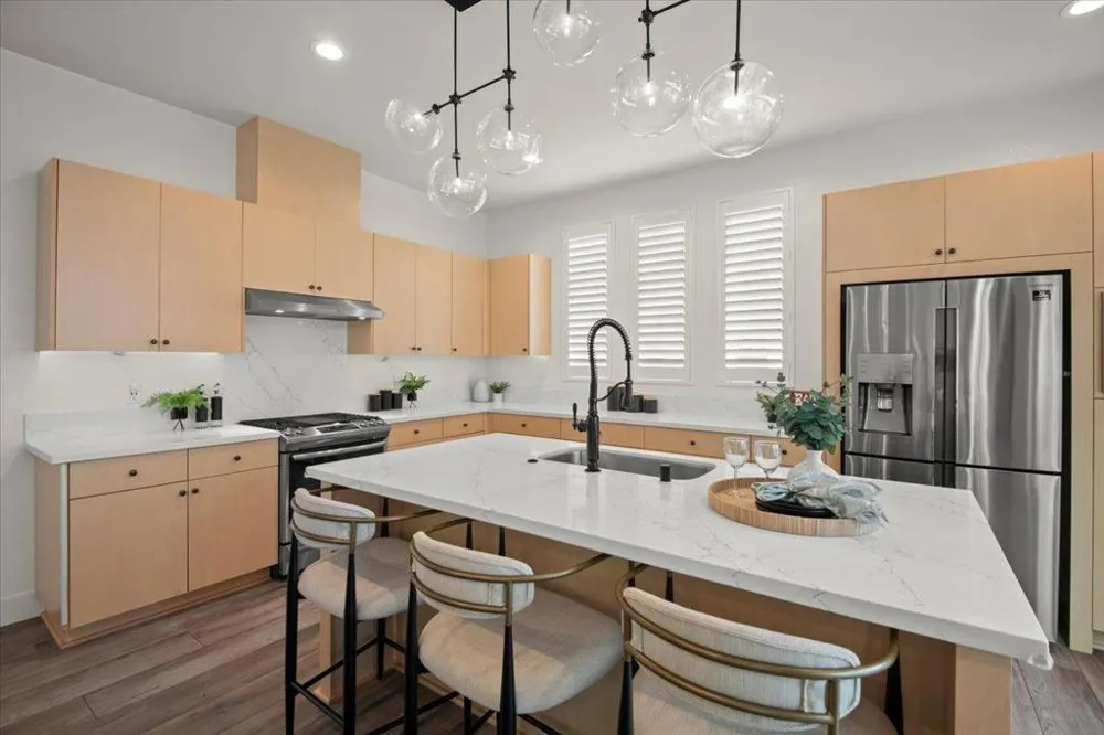 186 Nexus Loop San Jose, CA 95110