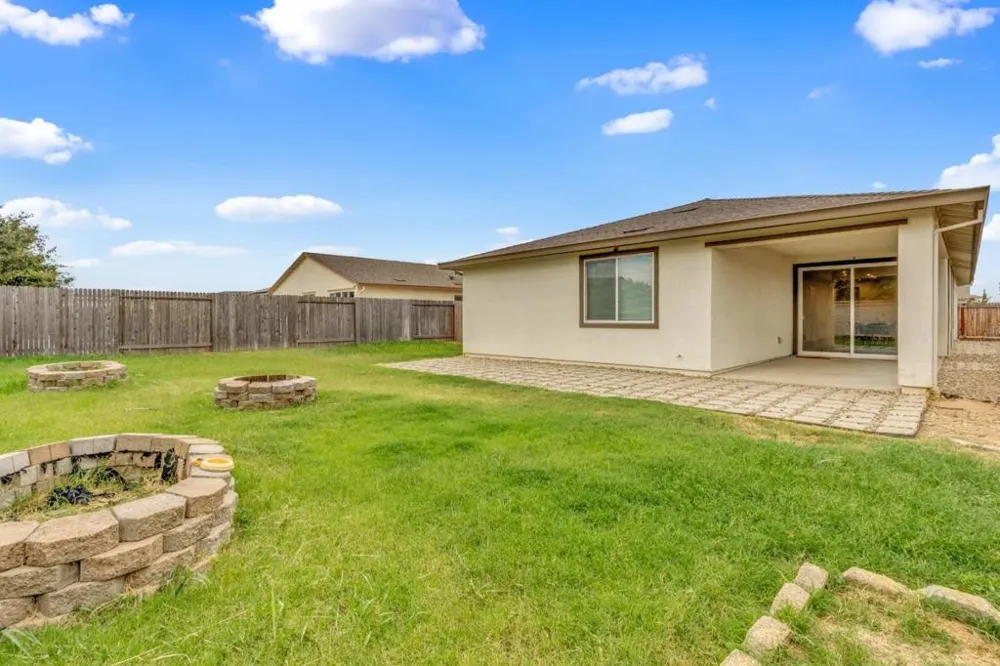 4076 Eugene Drive Olivehurst, CA 95961