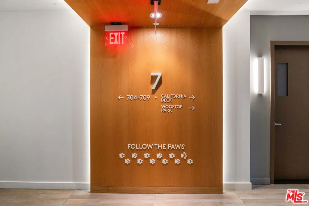 330 W 11th Street #104 Los Angeles, CA 90015