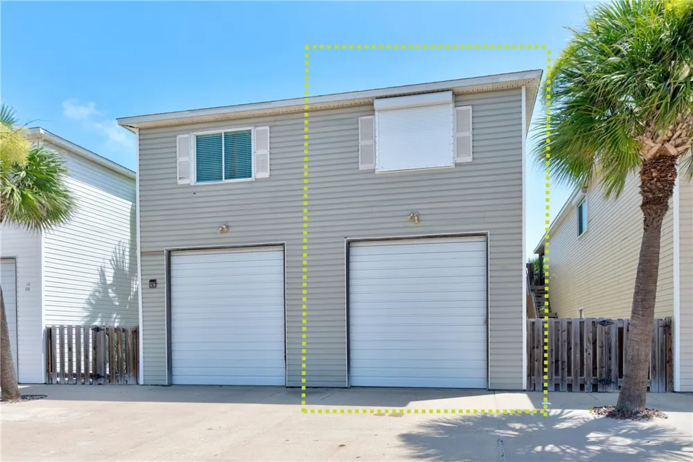 220 W Avenue F #2B Port Aransas, TX 78373