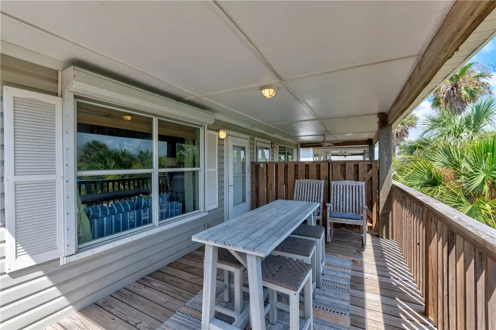 220 W Avenue F #2B Port Aransas, TX 78373