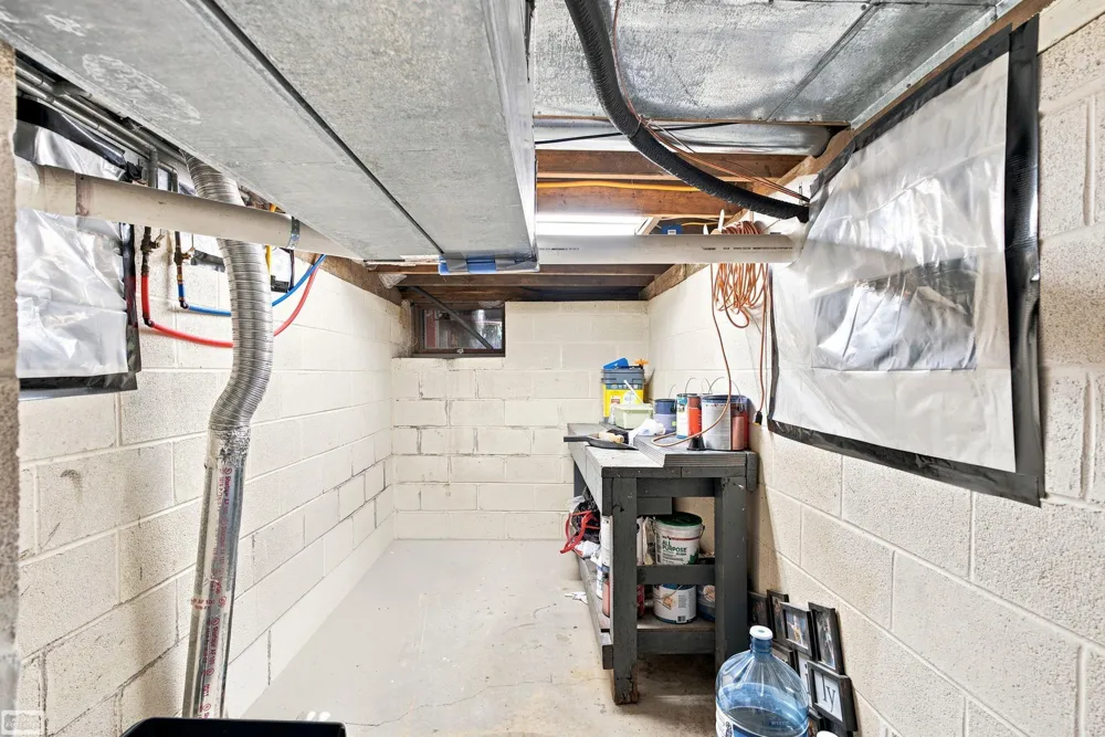 105 3rd Street Yale City, MI 48097