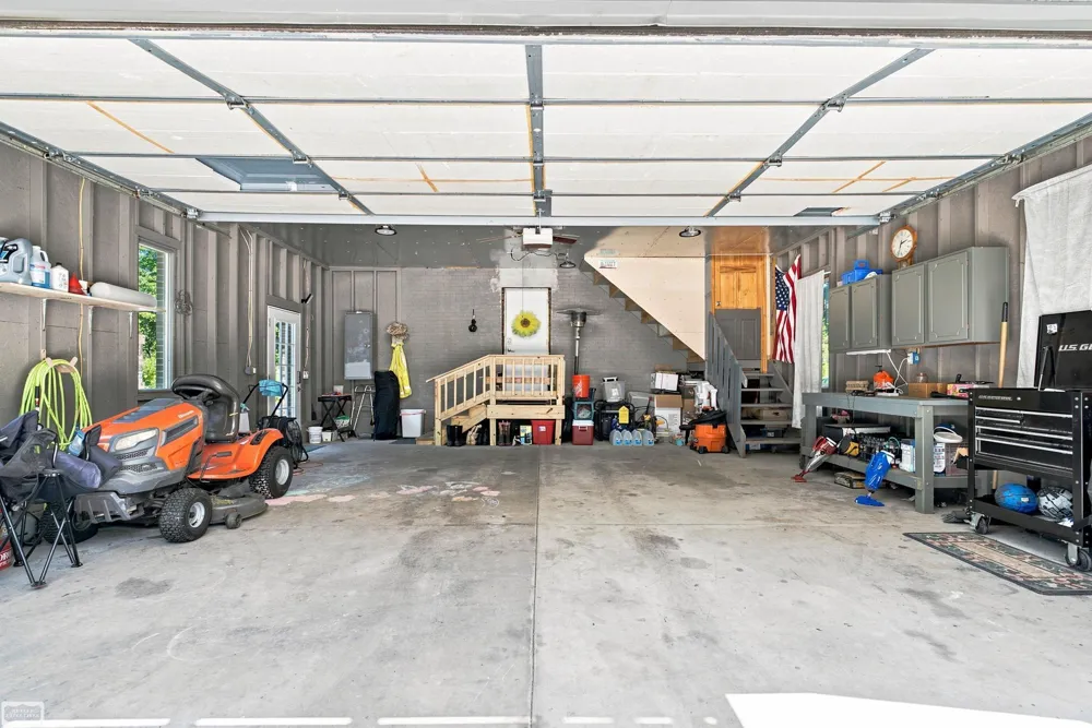 105 3rd Street Yale City, MI 48097