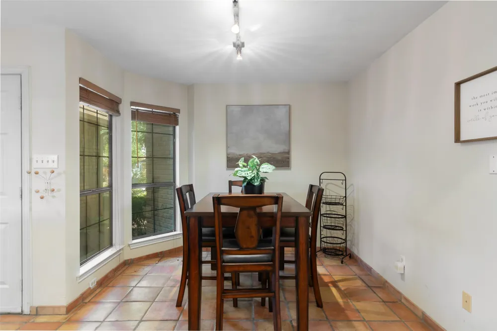 2739 Sedgeway Lane Carrollton, TX 75006