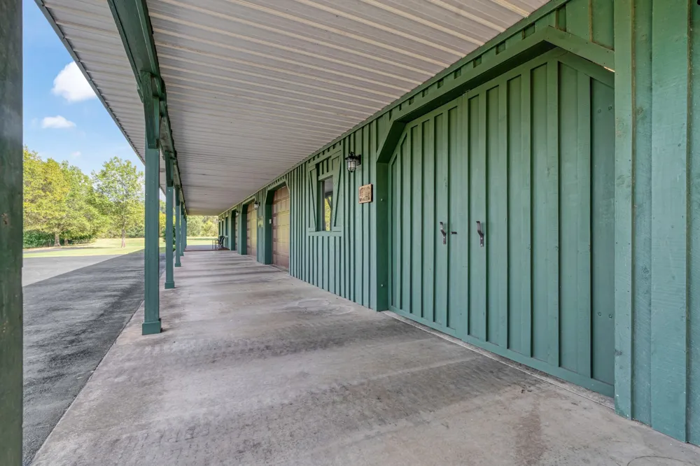 5500 Farm to Market 195 Paris, TX 75462