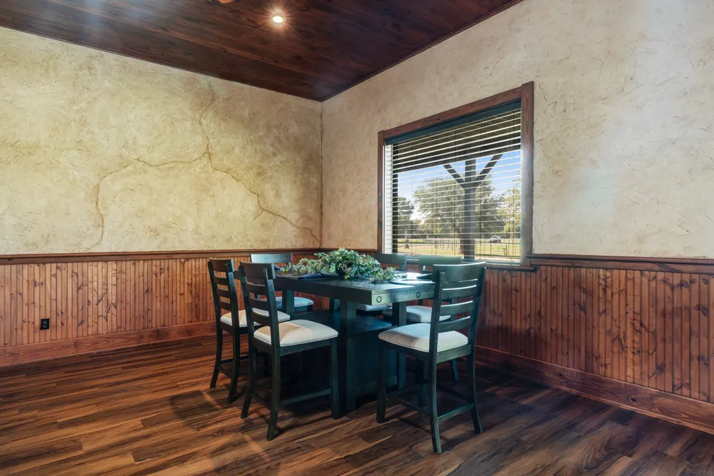 5500 Farm to Market 195 Paris, TX 75462