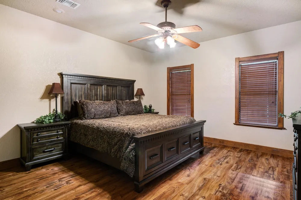 5500 Farm to Market 195 Paris, TX 75462