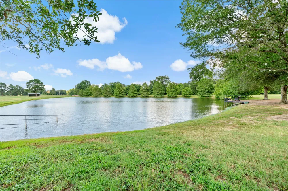 5500 Farm to Market 195 Paris, TX 75462