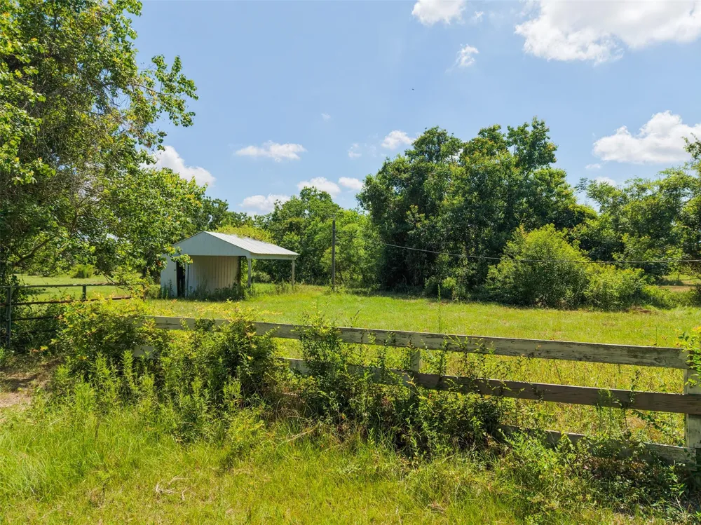 28619 Barry Lane Waller, TX 77484