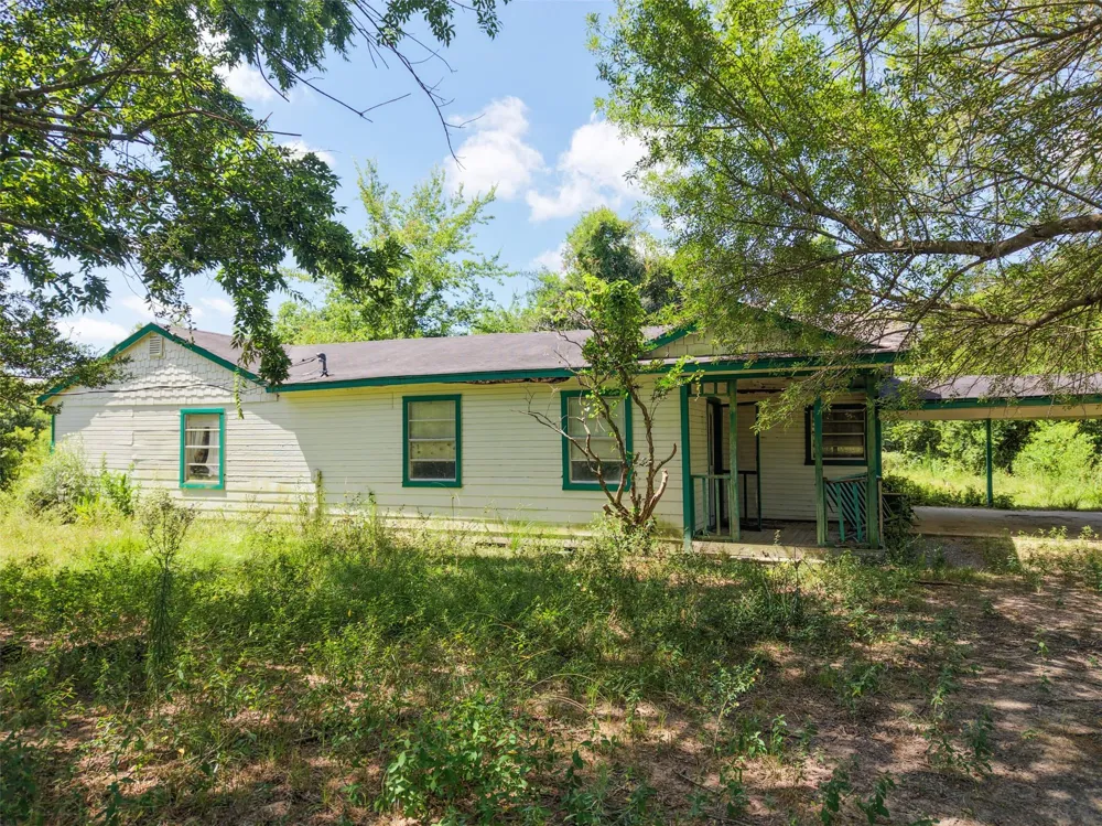 28619 Barry Lane Waller, TX 77484
