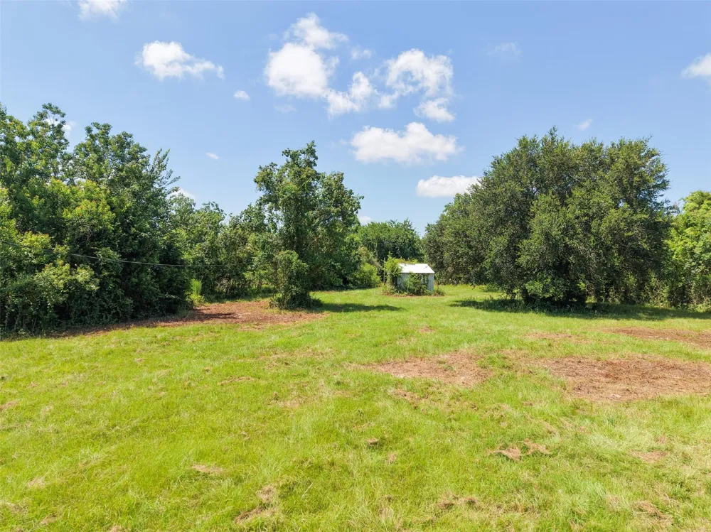 28619 Barry Lane Waller, TX 77484