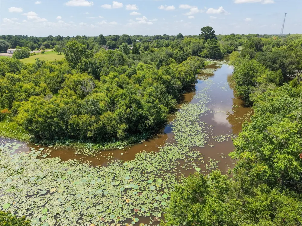 28619 Barry Lane Waller, TX 77484