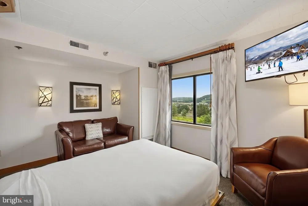 290 MARSH HILL ROAD #706 Mc Henry, MD 21541