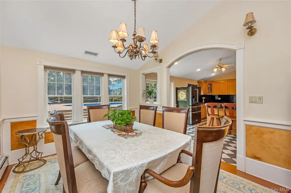 14 Danes Street Blue Point, NY 11715