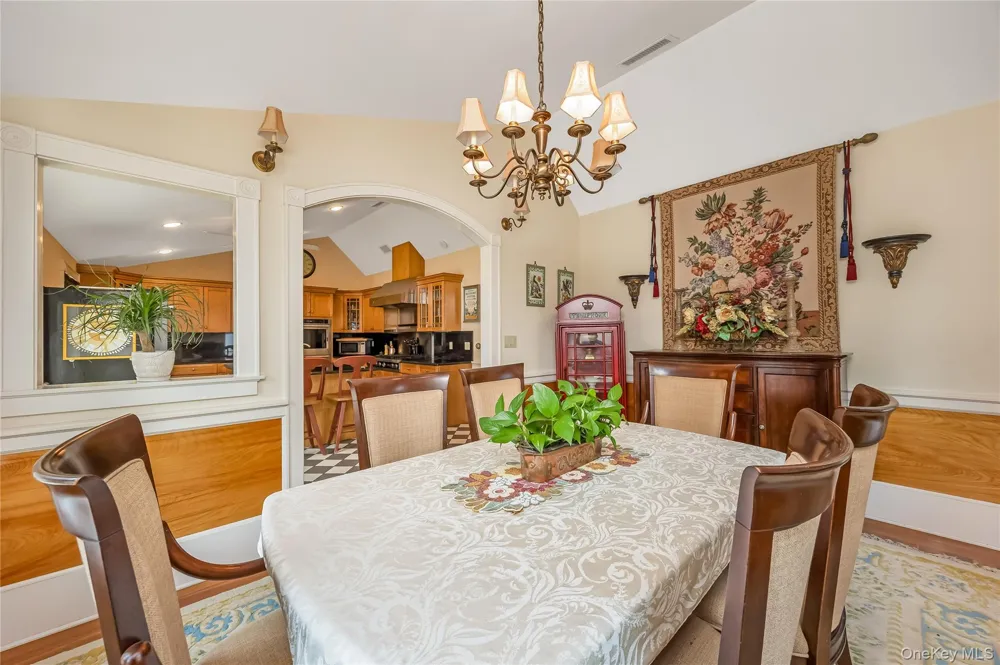 14 Danes Street Blue Point, NY 11715