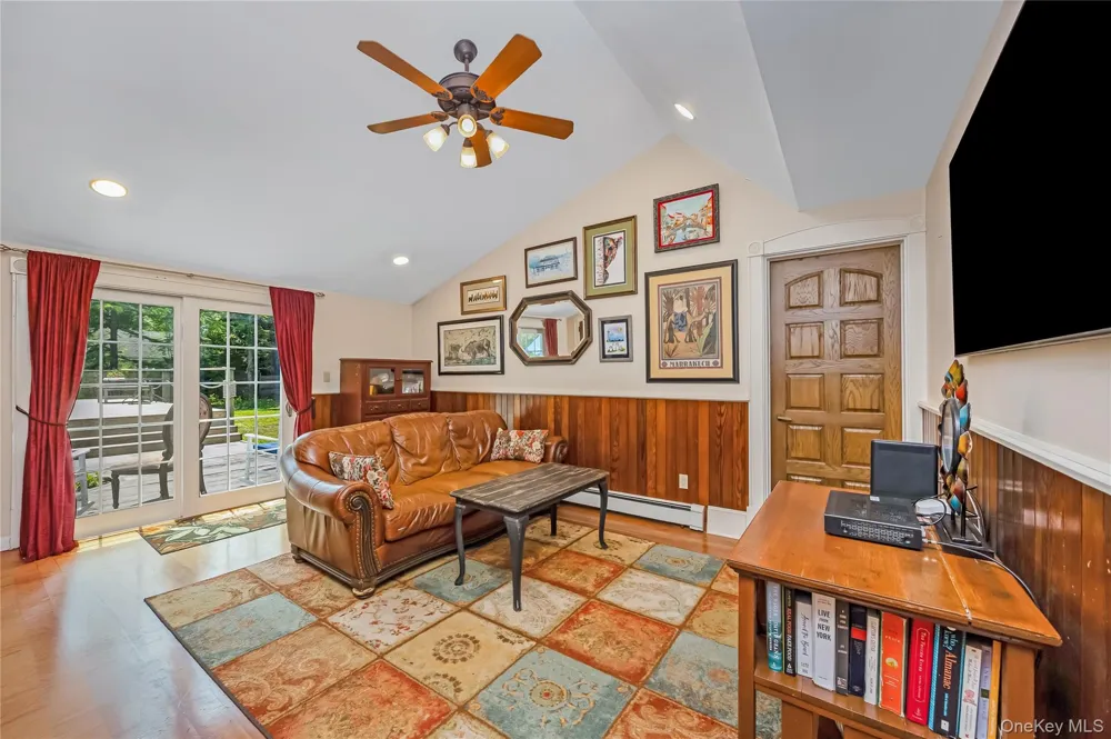 14 Danes Street Blue Point, NY 11715