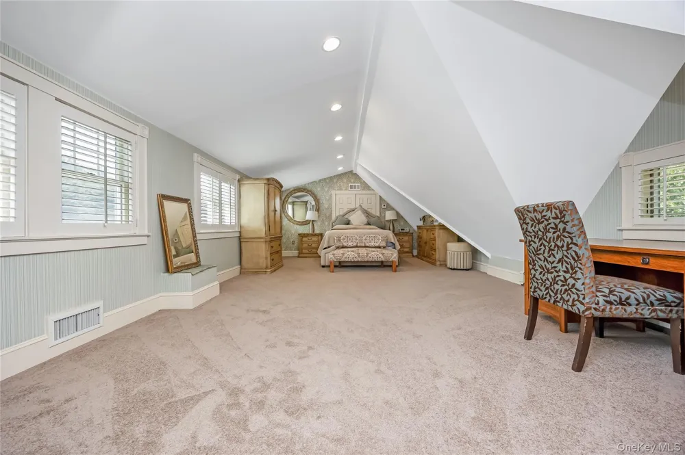 14 Danes Street Blue Point, NY 11715