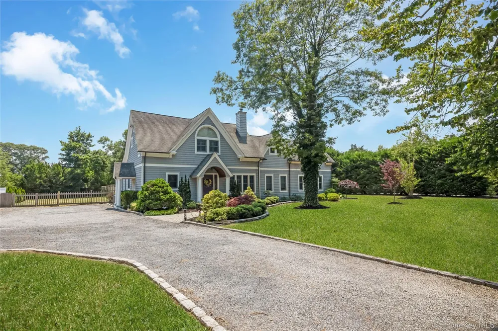 14 Danes Street Blue Point, NY 11715