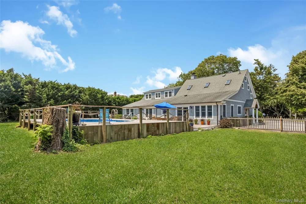 14 Danes Street Blue Point, NY 11715