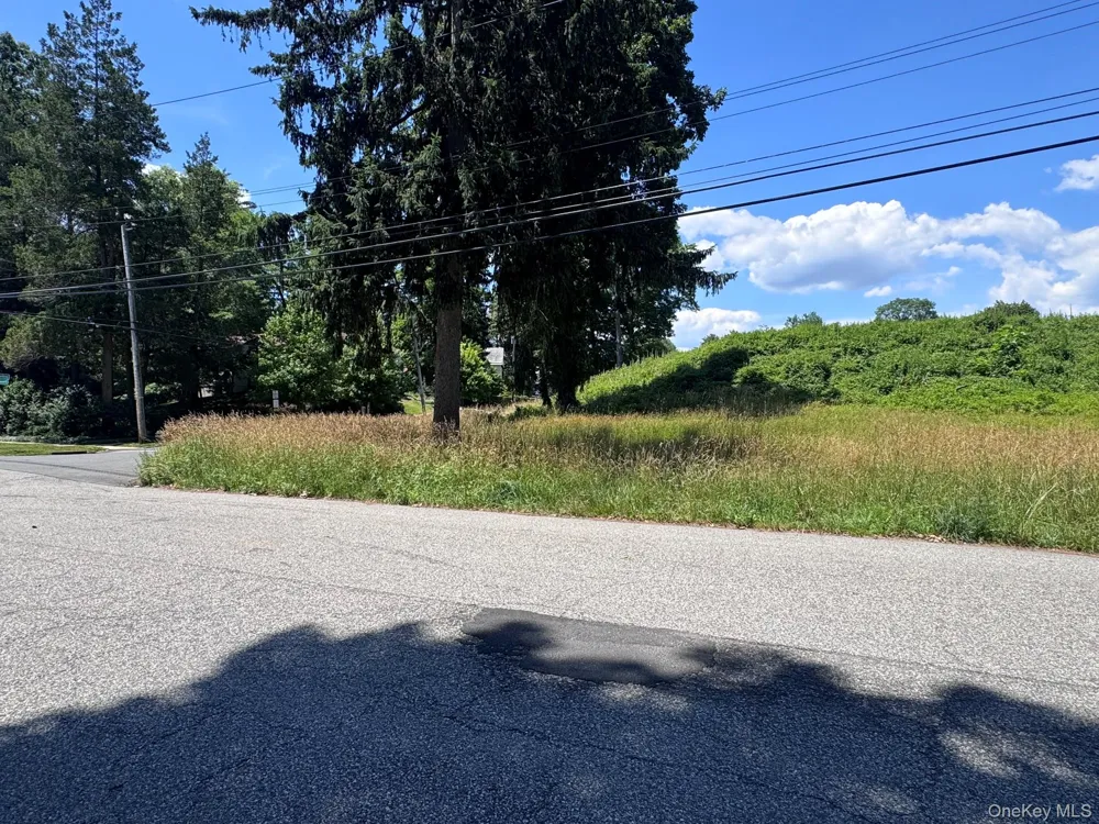 16 The Boulevard New Rochelle, NY 10801