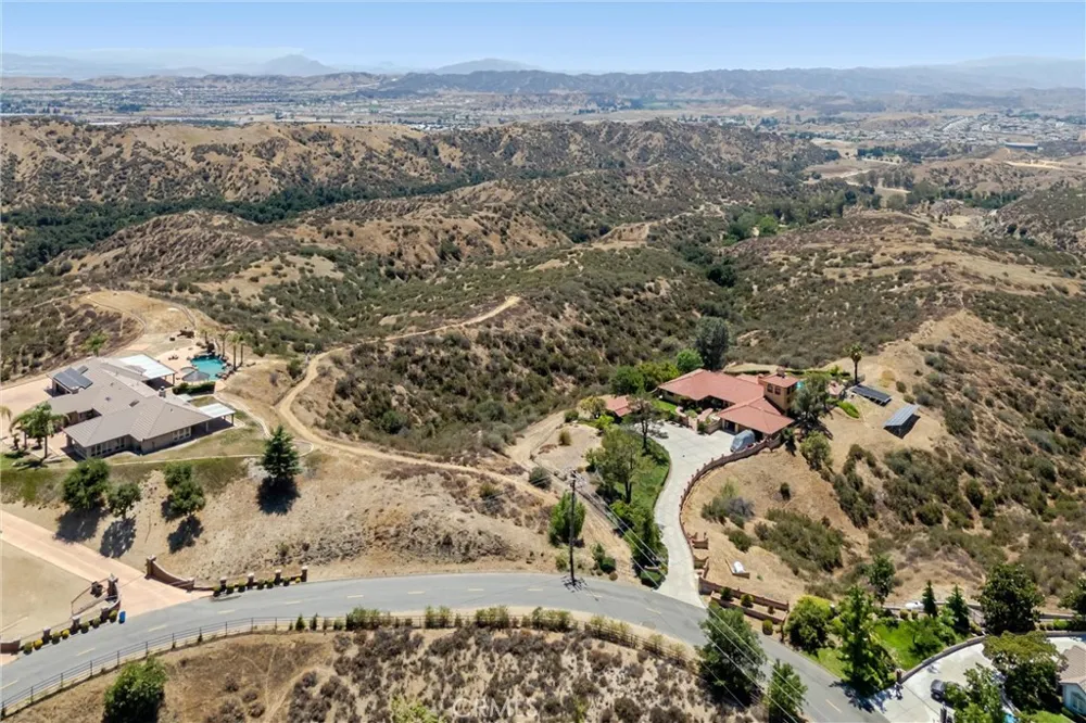 37475 Valgio Calimesa, CA 92320
