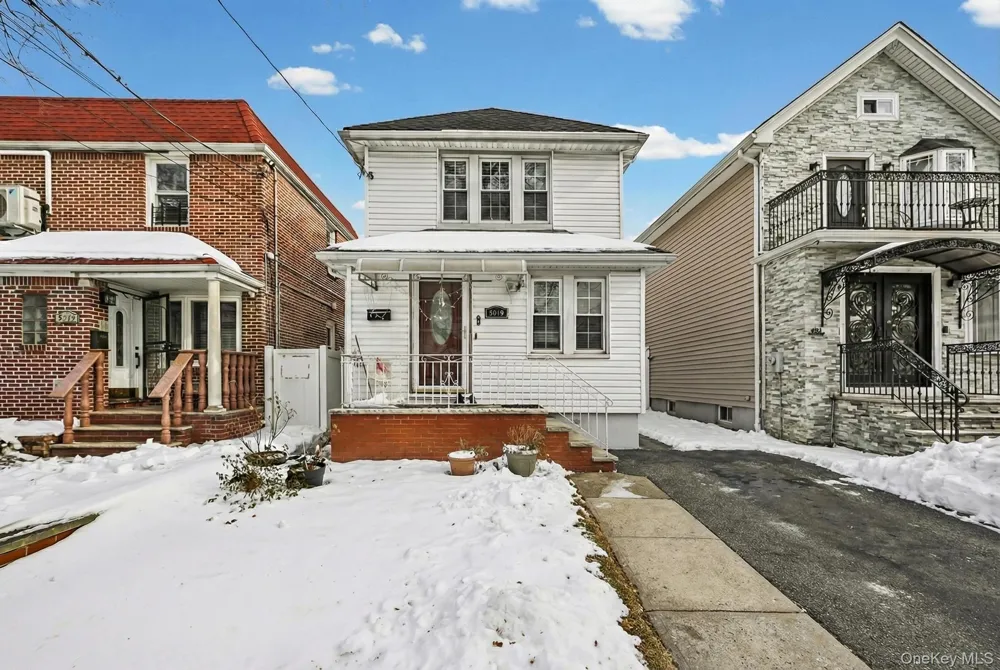 93-19 201st Street Hollis, NY 11423