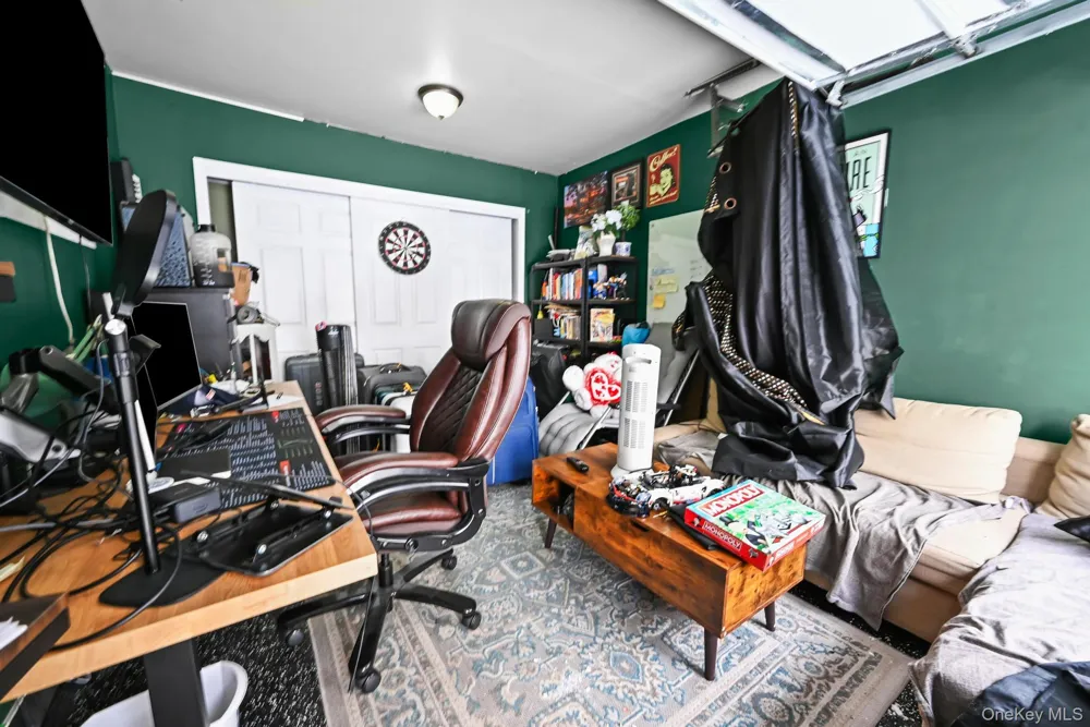 93-19 201st Street Hollis, NY 11423