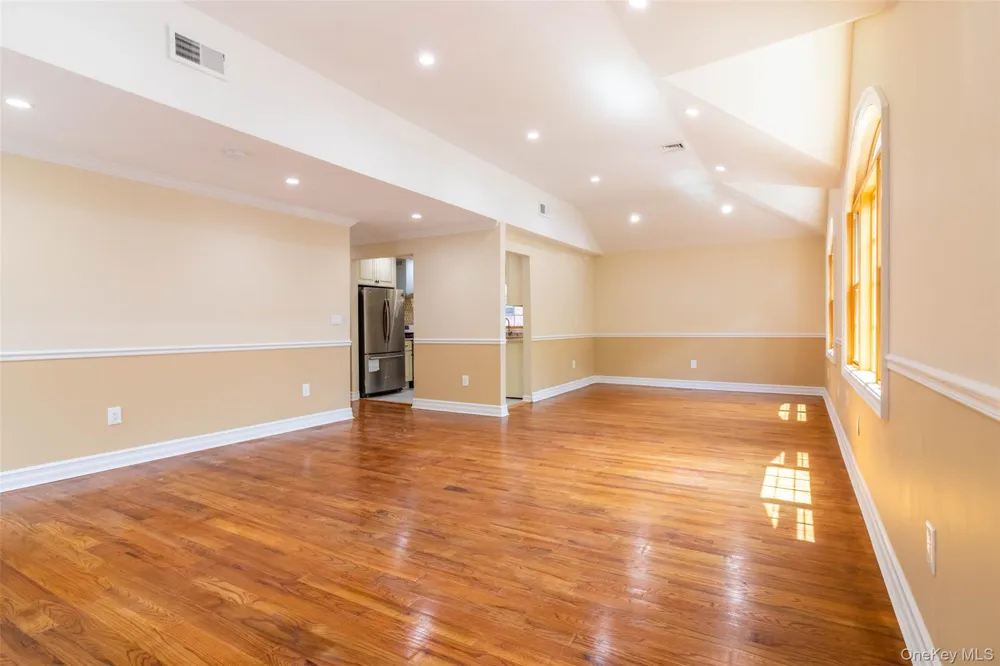 8431 Beverly Road Kew Gardens, NY 11415