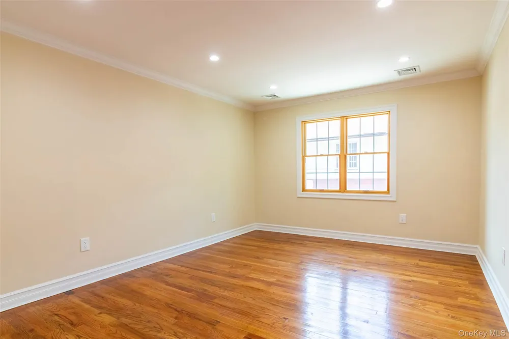 8431 Beverly Road Kew Gardens, NY 11415