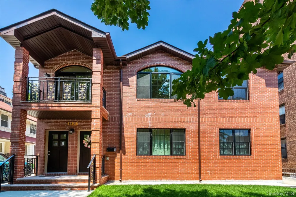 8431 Beverly Road Kew Gardens, NY 11415