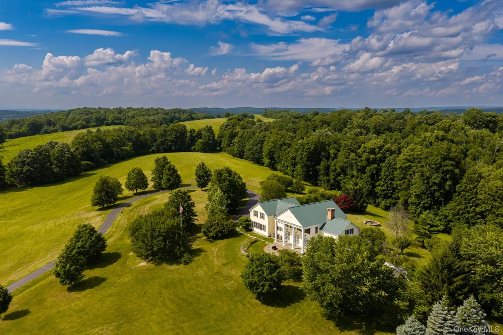 189 Sutherland Road Chatham, NY 12184