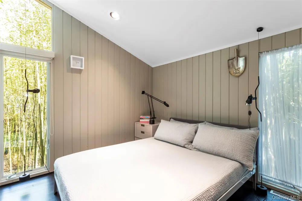 487 Tarpon Walk Fire Island Pines, NY 11782