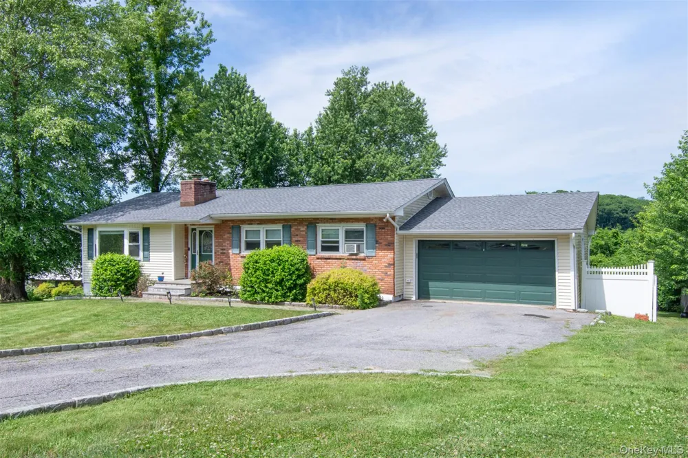 87 High View Drive Carmel, NY 10512
