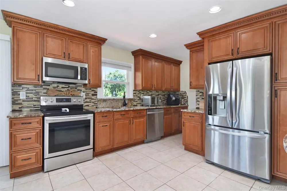 87 High View Drive Carmel, NY 10512