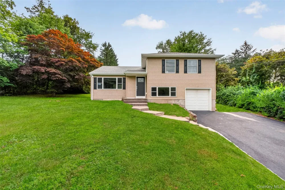 2536 Ridge Street Yorktown Heights, NY 10598