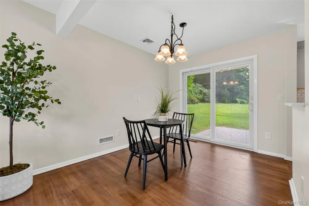 2536 Ridge Street Yorktown Heights, NY 10598