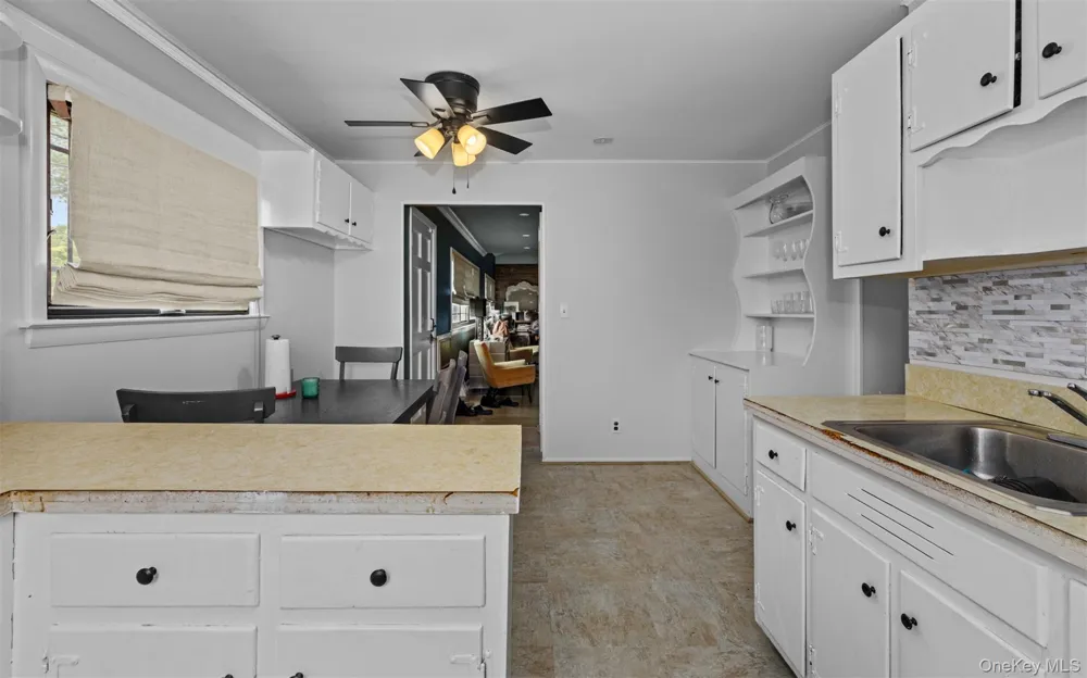 69 W 22nd Street Huntington Station, NY 11746
