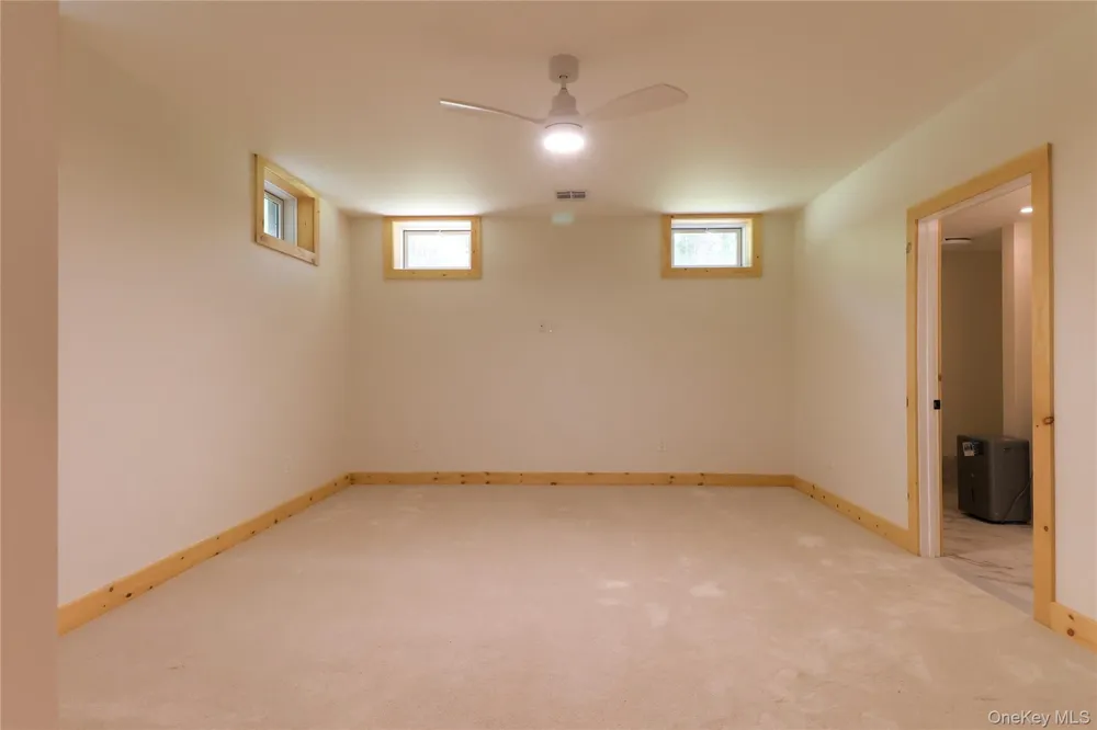 301 Reyer Road Narrowsburg, NY 12764