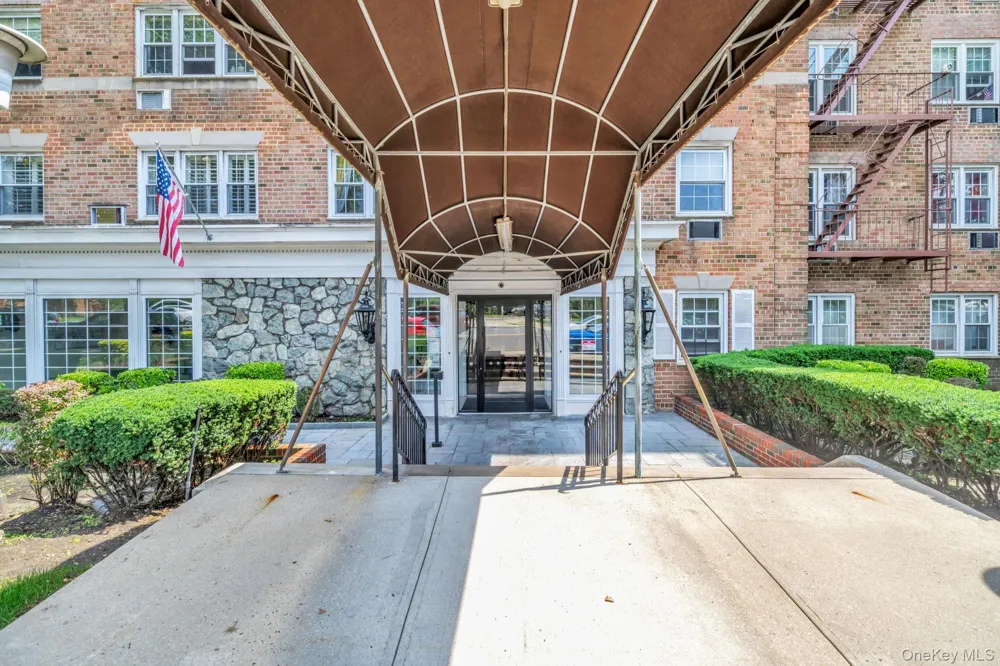 8710 149th Avenue #5F Howard Beach, NY 11414
