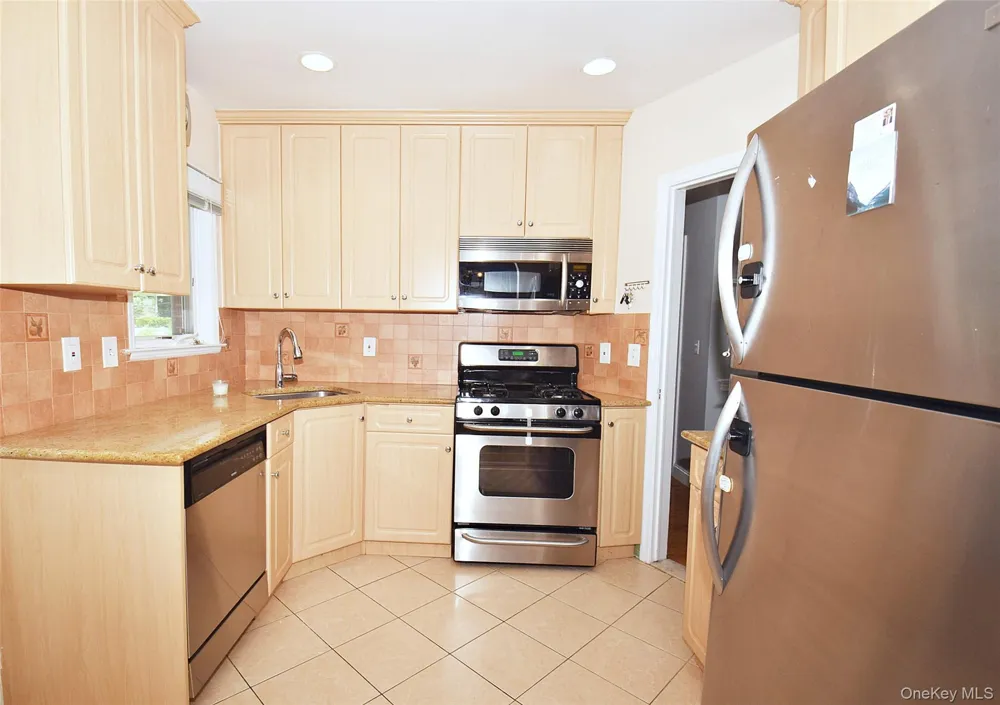 35 Rose Lane New Hyde Park, NY 11040