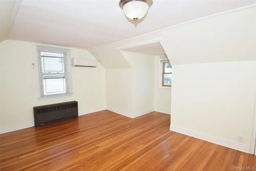 35 Rose Lane New Hyde Park, NY 11040