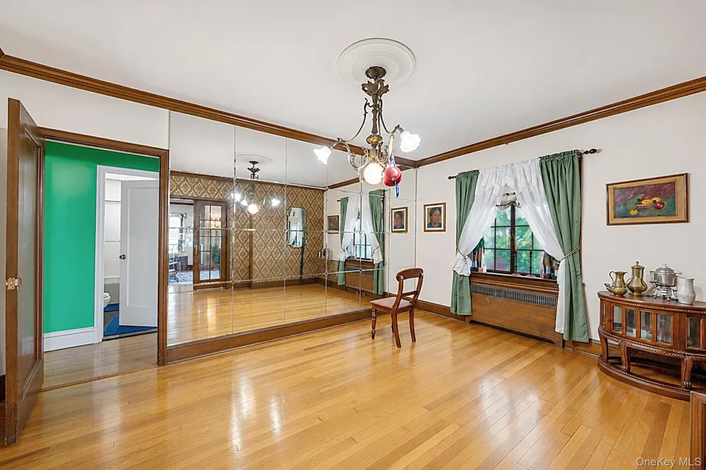 18240 Avon Road Jamaica Estates, NY 11432