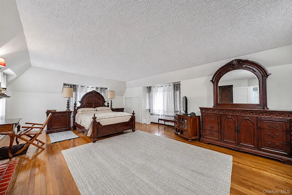 18240 Avon Road Jamaica Estates, NY 11432