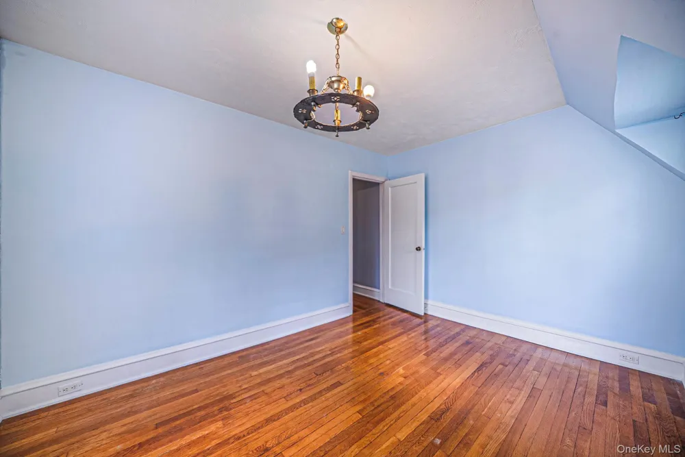 18240 Avon Road Jamaica Estates, NY 11432