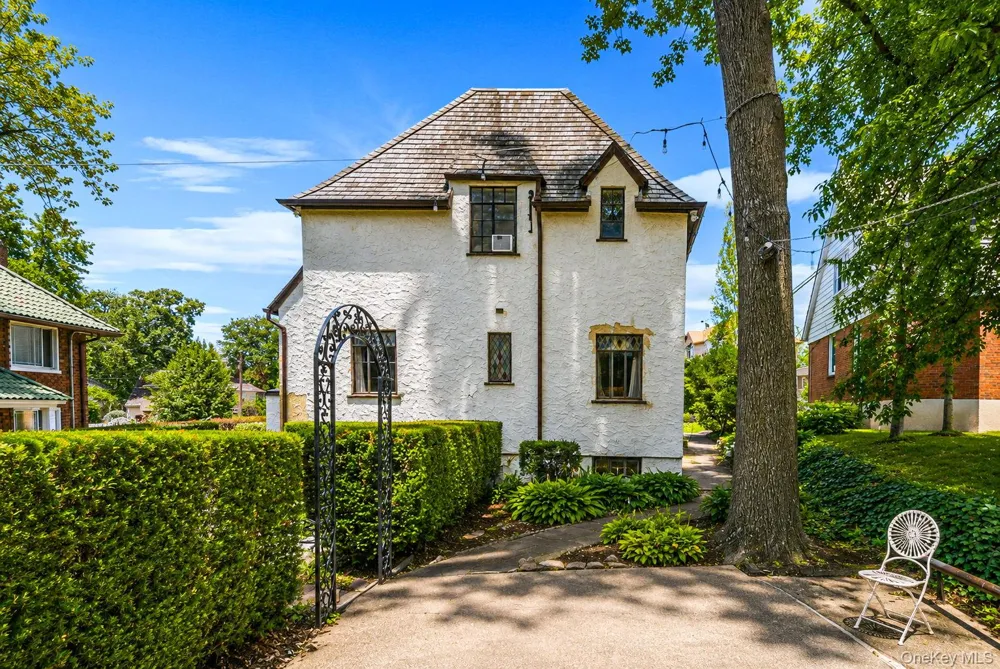 18240 Avon Road Jamaica Estates, NY 11432