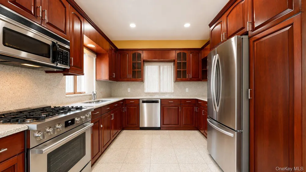 160-31 9th Avenue Whitestone, NY 11357