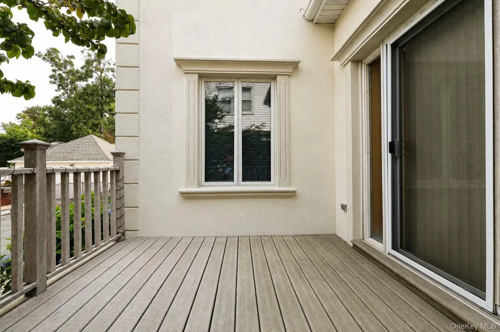 160-31 9th Avenue Whitestone, NY 11357