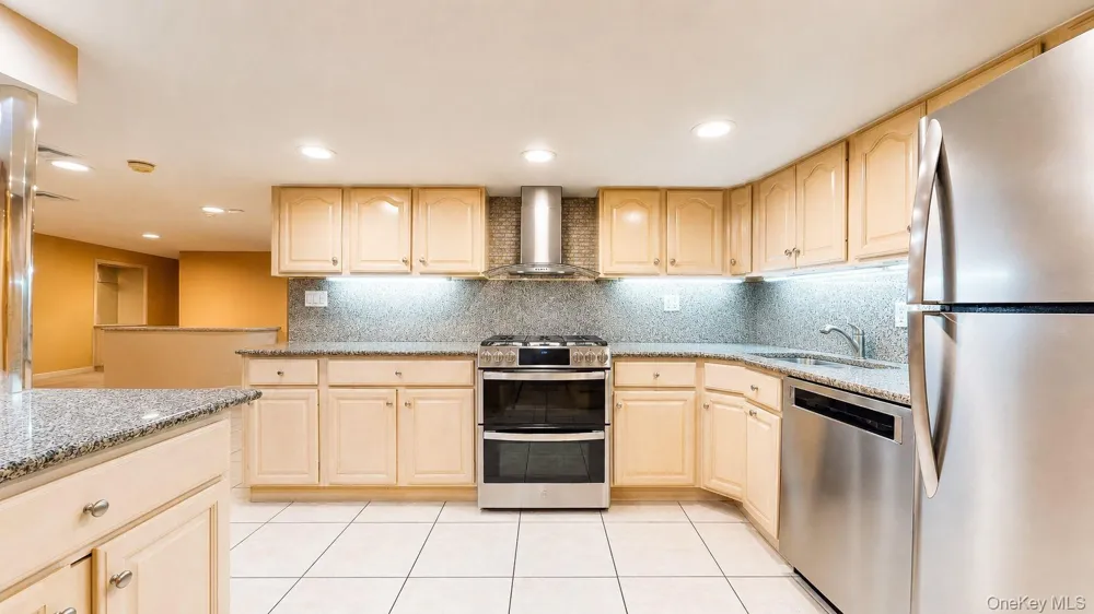 160-31 9th Avenue Whitestone, NY 11357
