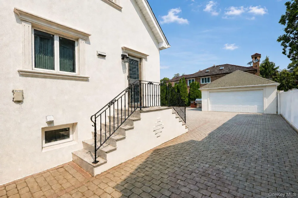 160-31 9th Avenue Whitestone, NY 11357