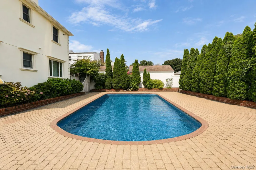160-31 9th Avenue Whitestone, NY 11357